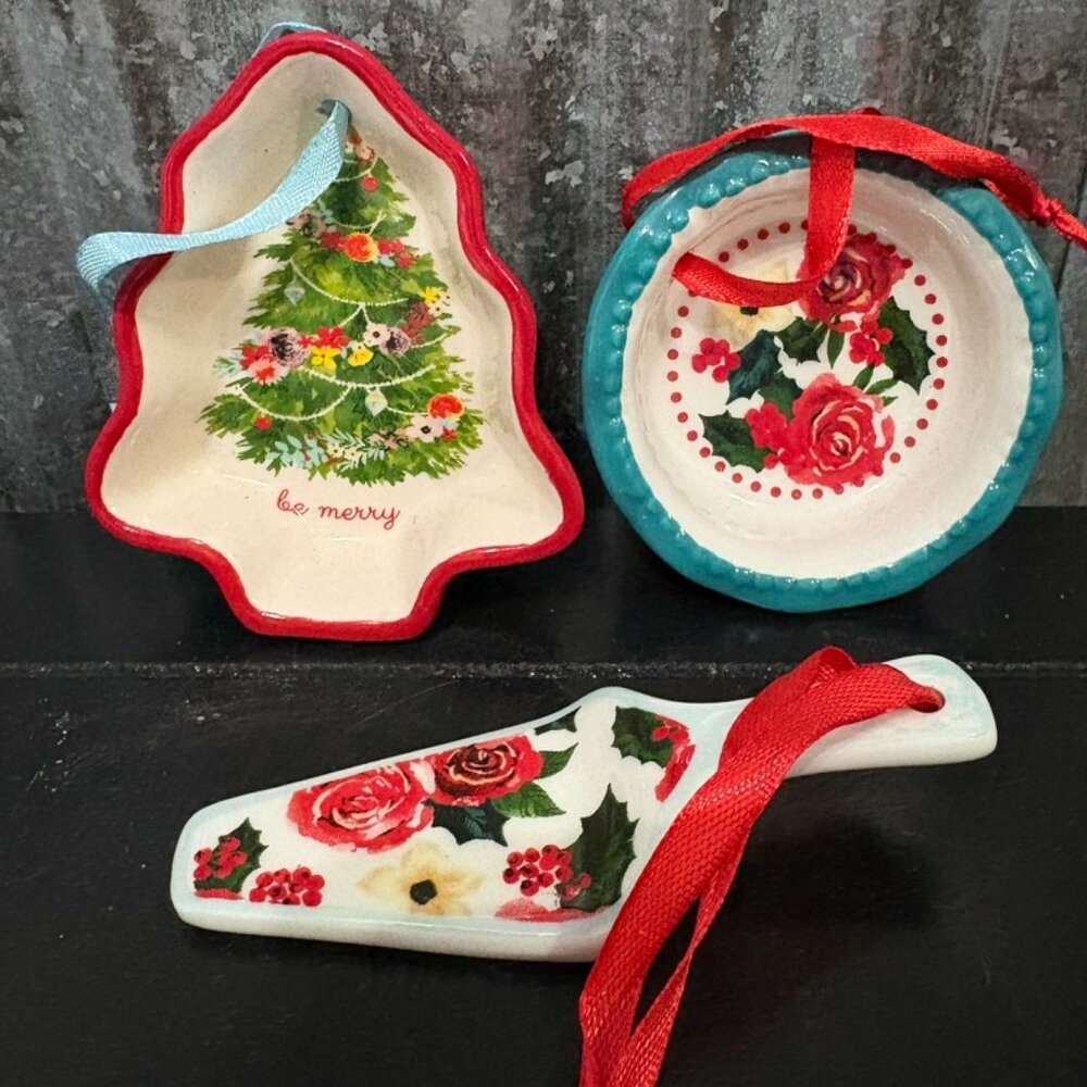 The Pioneer Woman Christmas Tree Bowl Pie Server‎ Trinket Dish Set